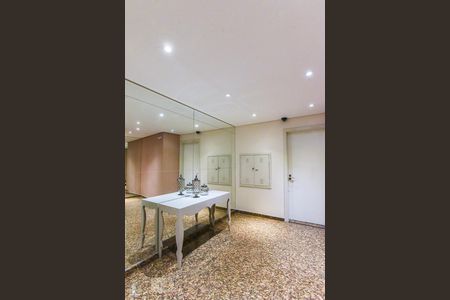 Apartamento à venda com 180m², 4 quartos e 3 vagasHall
