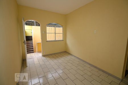 Sala de apartamento para alugar com 1 quarto, 56m² em Vista Alegre, Rio de Janeiro