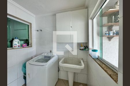 Casa de condomínio à venda com 296m², 4 quartos e 3 vagasÁrea de Serviço