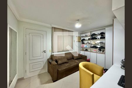 Casa de condomínio à venda com 296m², 4 quartos e 3 vagasSuíte 2