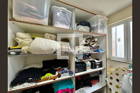 Casa de condomínio à venda com 296m², 4 quartos e 3 vagasSuíte 3 - Closet