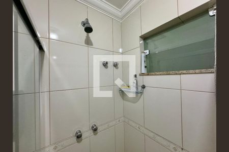 Casa de condomínio à venda com 296m², 4 quartos e 3 vagasSuíte 2 - Banheiro