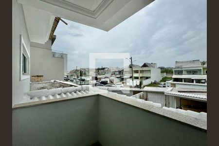 Casa de condomínio à venda com 296m², 4 quartos e 3 vagasSuíte 1 Master - Varanda