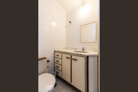 Banheiro de apartamento para alugar com 1 quarto, 40m² em Bela Vista, São Paulo