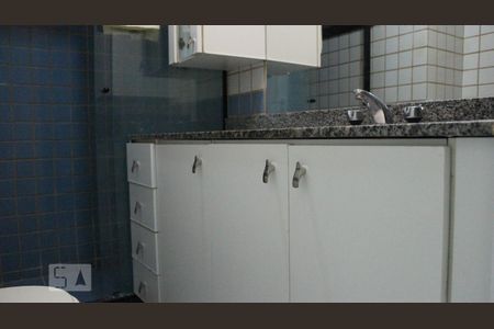 Apartamento à venda com 88m², 2 quartos e 2 vagasBanheiro da Suíte