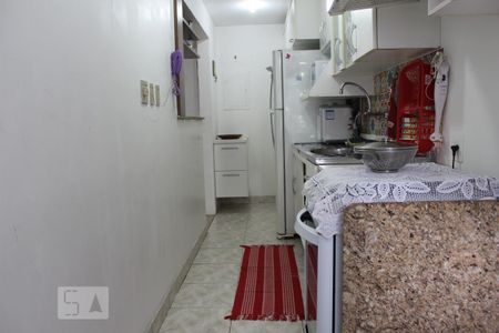 Apartamento à venda com 88m², 2 quartos e 2 vagasCozinha