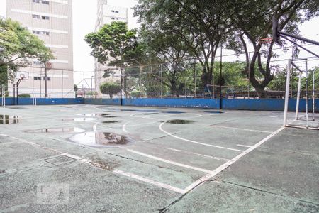 Apartamento para alugar com 67m², 2 quartos e 1 vagaQuadra