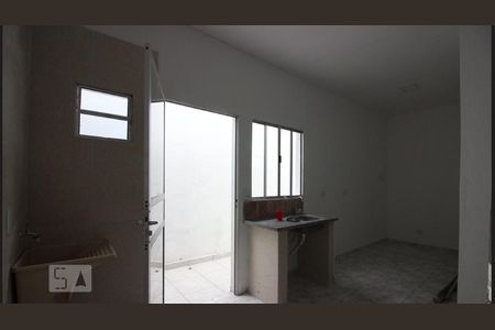 Sala - Cozinha de casa para alugar com 1 quarto, 40m² em Carandiru, São Paulo