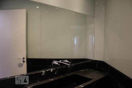 Apartamento para alugar com 230m², 4 quartos e 3 vagasLavabo