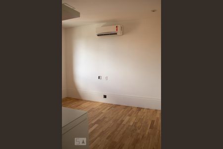 Apartamento para alugar com 230m², 4 quartos e 3 vagasSuíte 2