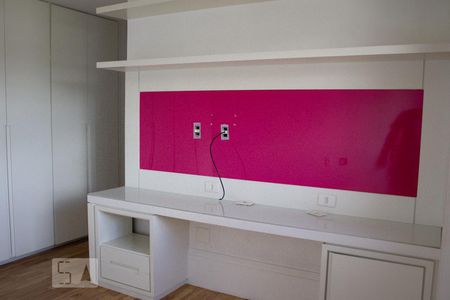 Apartamento para alugar com 230m², 4 quartos e 3 vagasSuíte 2