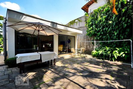 Casa à venda com 250m², 3 quartos e 2 vagasÁrea comum