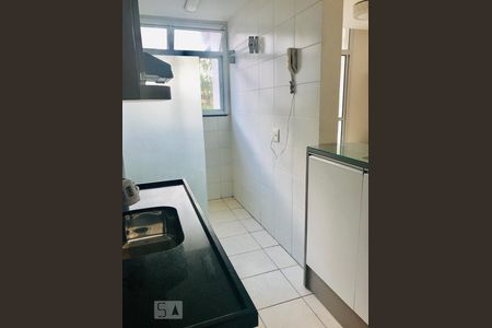 Apartamento à venda com 49m², 2 quartos e 1 vaga Apartamento à venda com 49m², 2 quartos e 1 vagaCozinha