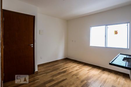 Sala e Cozinha de apartamento para alugar com 1 quarto, 28m² em Vila Nair, São Paulo