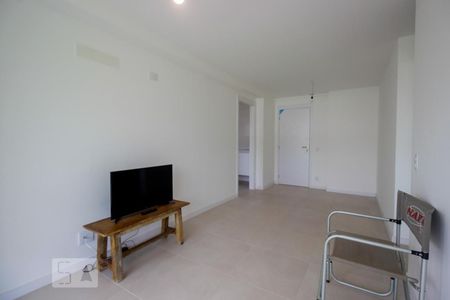 Sala de apartamento à venda com 2 quartos, 74m² em Recreio dos Bandeirantes, Rio de Janeiro