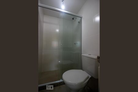 Apartamento à venda com 74m², 2 quartos e 1 vaga Apartamento à venda com 74m², 2 quartos e 1 vagaBanheiro Corredor