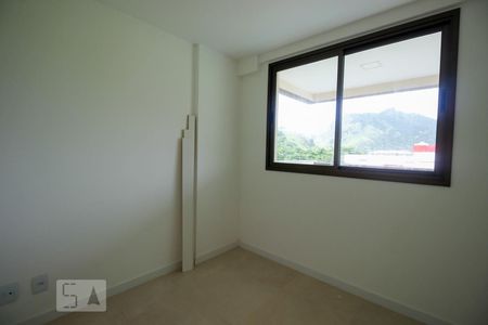 Quarto de apartamento à venda com 2 quartos, 74m² em Recreio dos Bandeirantes, Rio de Janeiro