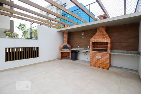 Apartamento à venda com 74m², 2 quartos e 1 vaga Apartamento à venda com 74m², 2 quartos e 1 vagaÁrea comum - Churrasqueira