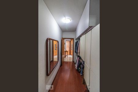 Apartamento à venda com 315m², 3 quartos e 3 vagasCloset do Quarto 3