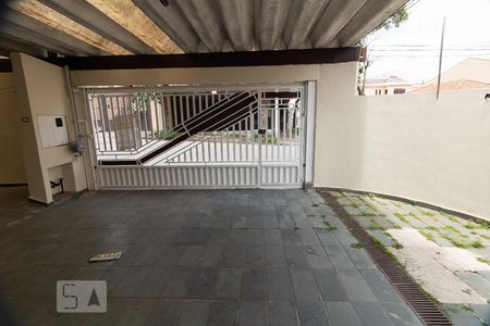 Casa à venda com 140m², 3 quartos e 3 vagas Casa à venda com 140m², 3 quartos e 3 vagasGaragem