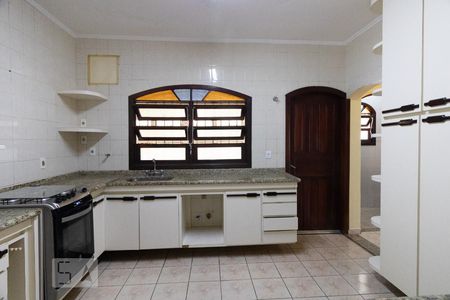 Cozinha de casa à venda com 3 quartos, 140m² em Vila Floresta, Santo André