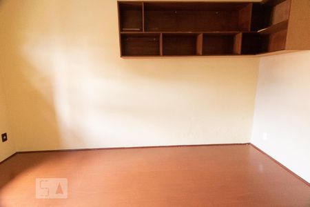 Casa à venda com 140m², 3 quartos e 3 vagas Casa à venda com 140m², 3 quartos e 3 vagasDormitório 1