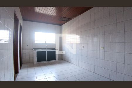 Cozinha de casa para alugar com 2 quartos, 70m² em Vila Bancária, São Paulo