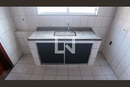 Cozinha de casa para alugar com 2 quartos, 70m² em Vila Bancária, São Paulo
