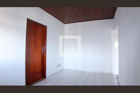 Sala de casa para alugar com 2 quartos, 70m² em Vila Bancária, São Paulo