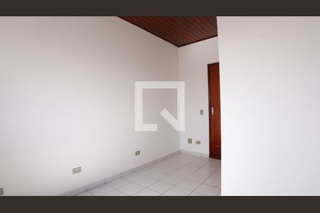 Quarto 1 de casa para alugar com 2 quartos, 70m² em Vila Bancária, São Paulo
