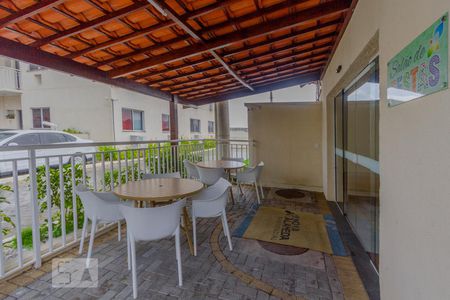 Apartamento à venda com 56m², 2 quartos e sem vagaÁrea Comum - Salão de Festas
