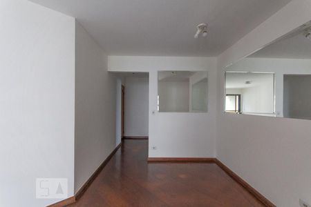 Sala de apartamento à venda com 3 quartos, 92m² em Jardim Londrina, São Paulo
