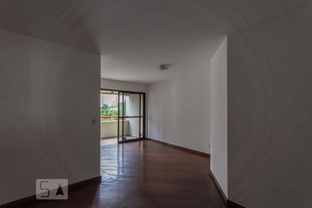 Sala de apartamento à venda com 3 quartos, 92m² em Jardim Londrina, São Paulo