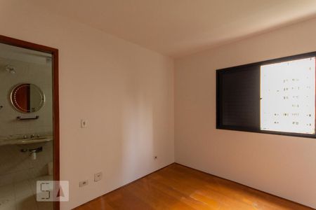 Apartamento à venda com 92m², 3 quartos e 1 vagaSuíte