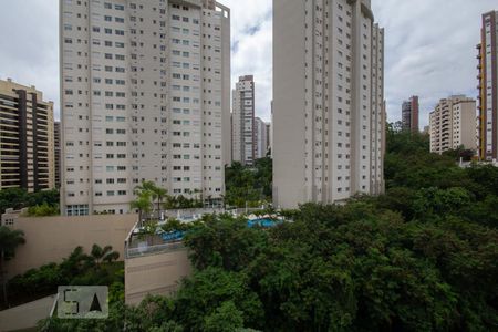 Vista de apartamento à venda com 3 quartos, 92m² em Jardim Londrina, São Paulo