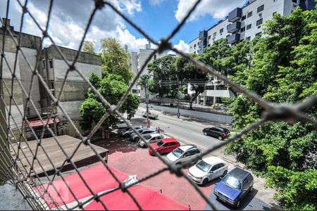 Vista Quarto 1 de apartamento para alugar com 2 quartos, 50m² em Pechincha, Rio de Janeiro