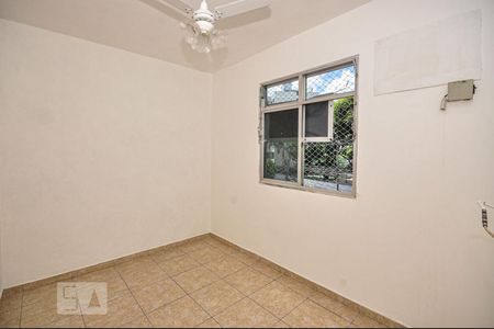 Quarto 1 de apartamento para alugar com 2 quartos, 50m² em Pechincha, Rio de Janeiro