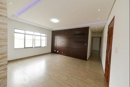Casa de condomínio para alugar com 84m², 2 quartos e 2 vagasSala