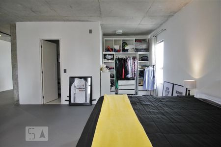 Suíte de apartamento para alugar com 1 quarto, 70m² em Jardim Fonte do Morumbi, São Paulo