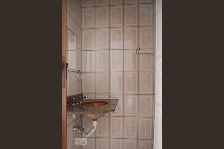 Apartamento à venda com 115m², 2 quartos e sem vaga Apartamento à venda com 115m², 2 quartos e sem vagaBanheiro 1/Suíte