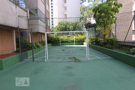 Apartamento à venda com 70m², 2 quartos e 2 vagasquadra