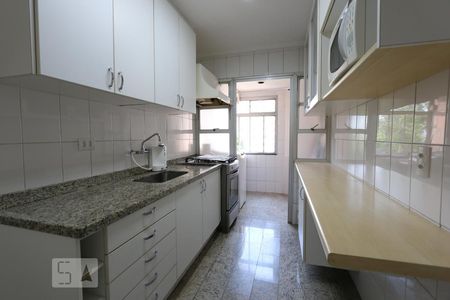 Apartamento à venda com 70m², 2 quartos e 2 vagascozinha