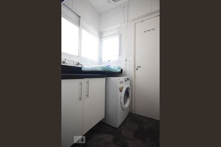 Apartamento à venda com 103m², 2 quartos e 2 vagasÁrea de Serviço