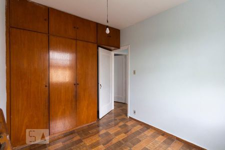 Casa à venda com 100m², 4 quartos e 2 vagasQuarto 2