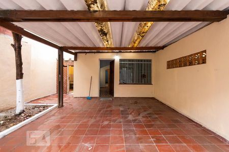 Casa à venda com 100m², 4 quartos e 2 vagasGaragem