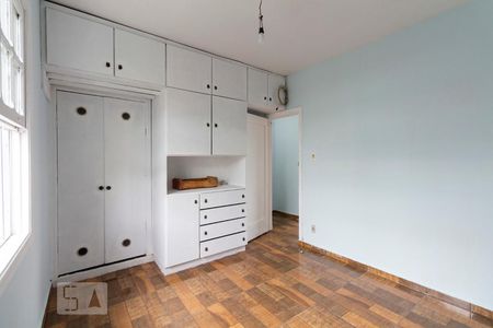 Casa à venda com 100m², 4 quartos e 2 vagasQuarto 1