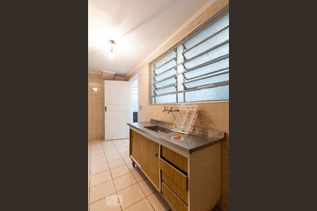 Casa à venda com 100m², 4 quartos e 2 vagasCozinha