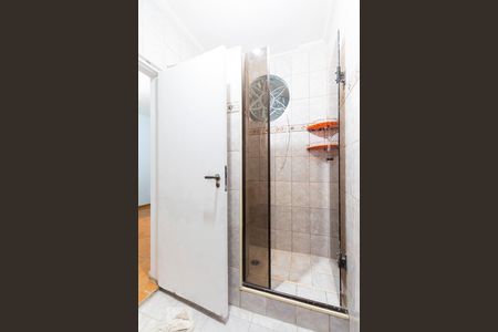 Casa à venda com 100m², 4 quartos e 2 vagasBanheiro - Edícula