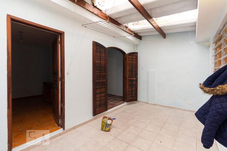 Casa à venda com 100m², 4 quartos e 2 vagasÁrea Externa - Edícula