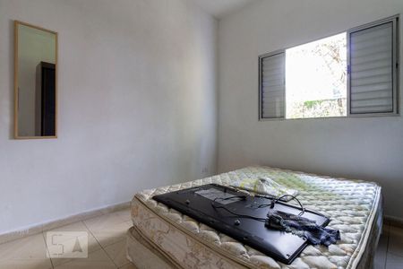 Quarto 2 de casa à venda com 4 quartos, 200m² em Vila Santana, São Paulo